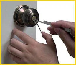 Metro Locksmith Services Montebello, CA 323-741-3398 - 6-lock-repair